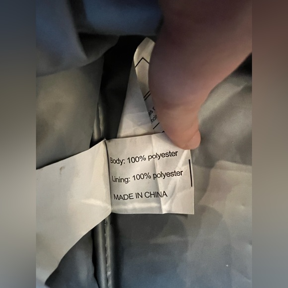 FGTeeV FGTV Lunch Zippered Bag Lunch Box - Red and Black - Picture 9 of 10